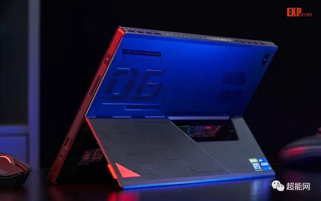 ROG幻X二合一游戏本评测:不走寻常路的地表性能最强平板休闲区蓝鸢梦想 - Www.slyday.coM ROG幻X二合一游戏本评测:不走寻常路的地表性能最强平板休闲区蓝鸢梦想 - Www.slyday.coM