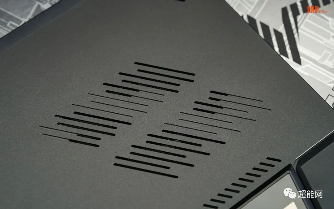 ROG幻X二合一游戏本评测:不走寻常路的地表性能最强平板休闲区蓝鸢梦想 - Www.slyday.coM ROG幻X二合一游戏本评测:不走寻常路的地表性能最强平板休闲区蓝鸢梦想 - Www.slyday.coM