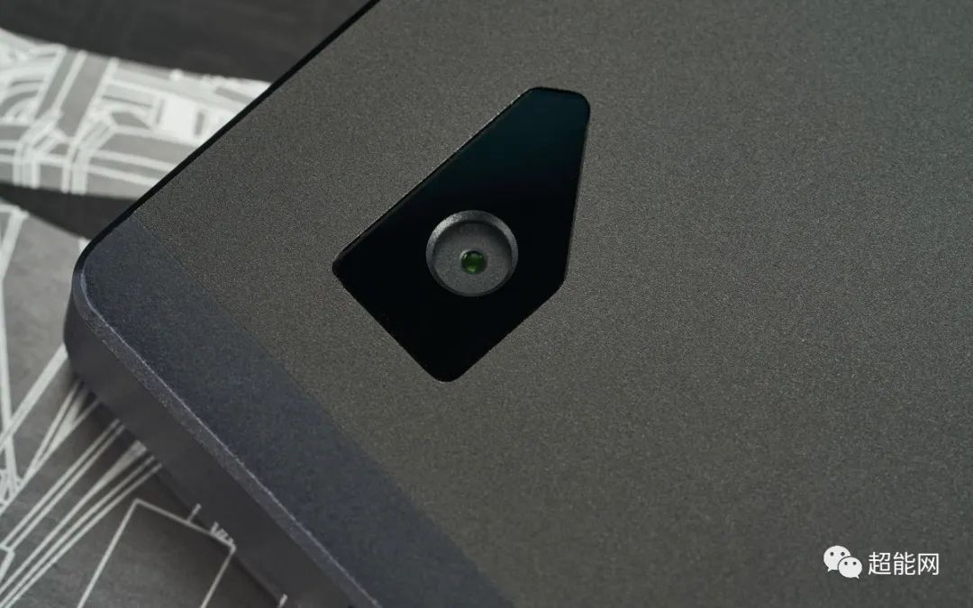 ROG幻X二合一游戏本评测:不走寻常路的地表性能最强平板休闲区蓝鸢梦想 - Www.slyday.coM ROG幻X二合一游戏本评测:不走寻常路的地表性能最强平板休闲区蓝鸢梦想 - Www.slyday.coM