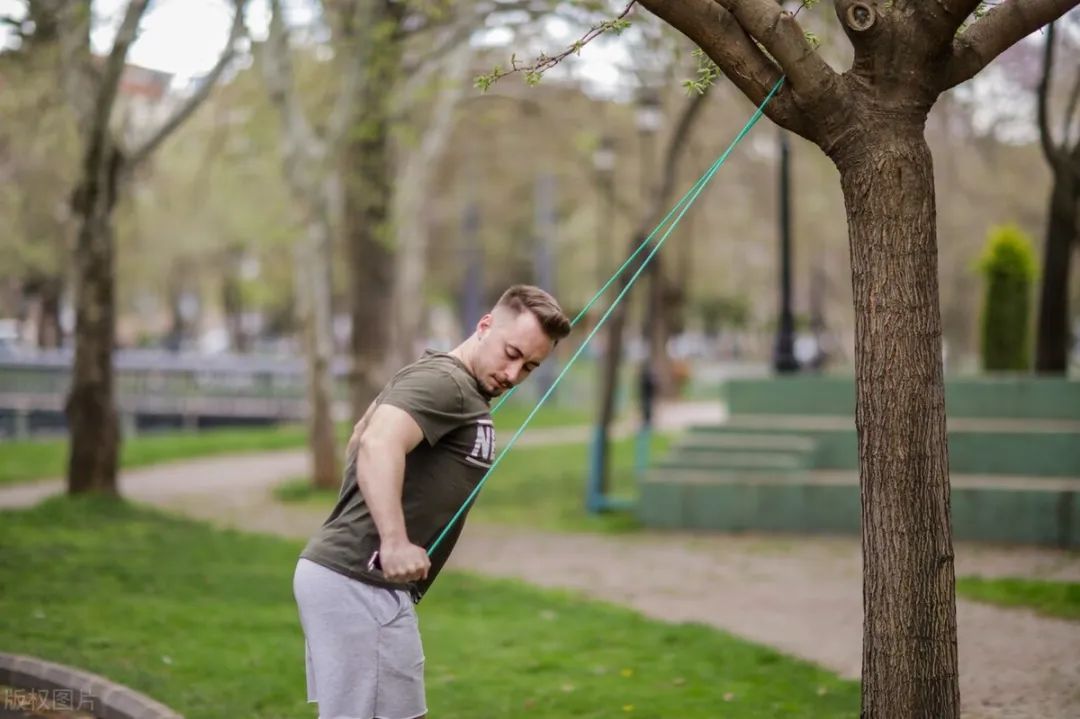 膝盖痛就一定是患了风湿吗?我们都忽略这种病,背后藏着3个危害休闲区蓝鸢梦想 - Www.slyday.coM 膝盖痛就一定是患了风湿吗?我们都忽略这种病,背后藏着3个危害休闲区蓝鸢梦想 - Www.slyday.coM