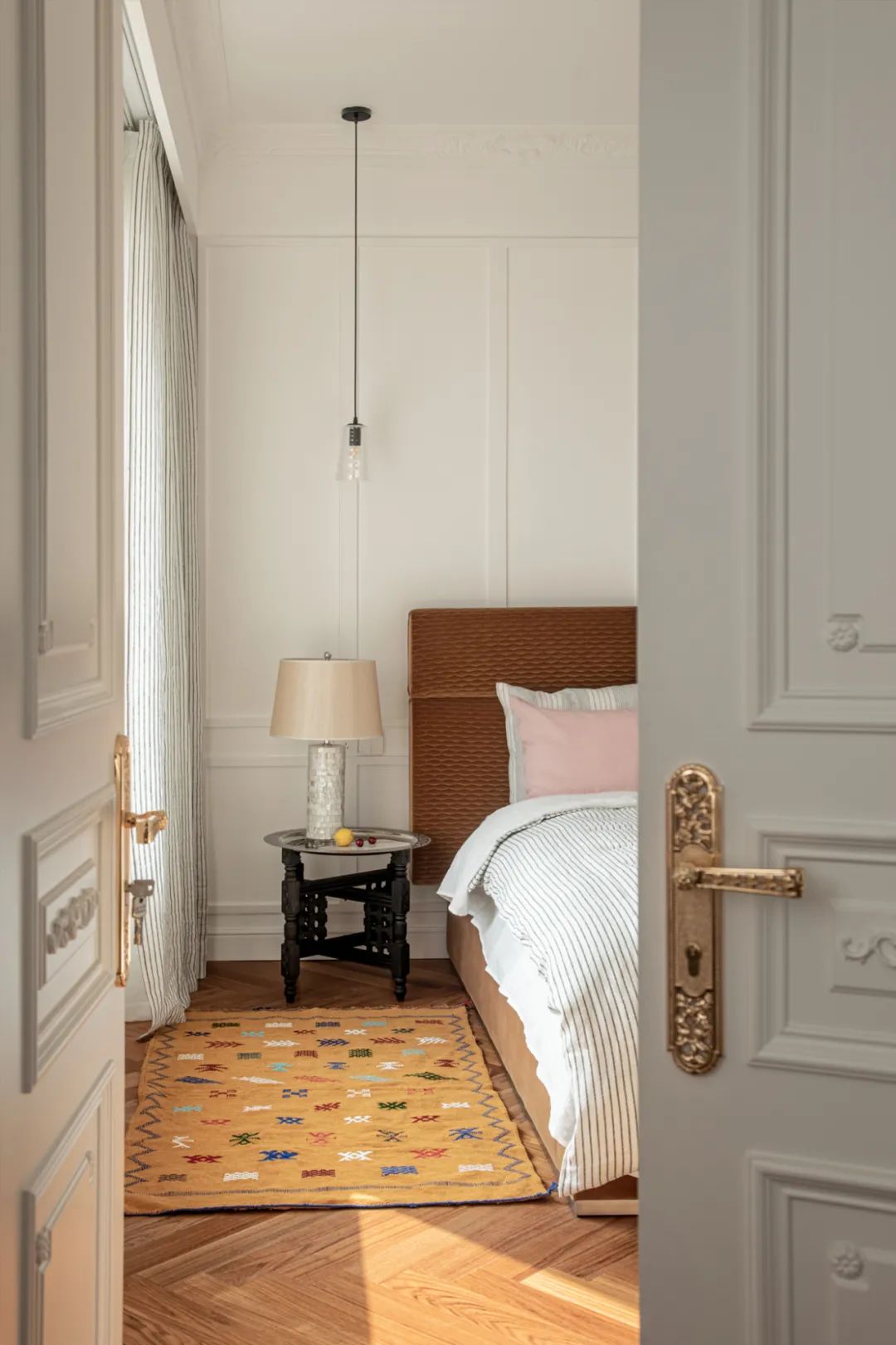 看完她家132㎡古典装修,我再一次爱上了法式休闲区蓝鸢梦想 - Www.slyday.coM 看完她家132㎡古典装修,我再一次爱上了法式休闲区蓝鸢梦想 - Www.slyday.coM