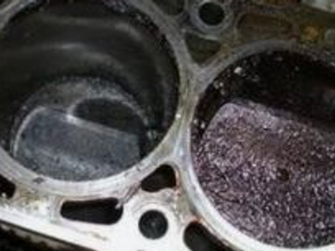 你知道“猛”开车和“温柔”开车，哪种更易产生积碳吗？