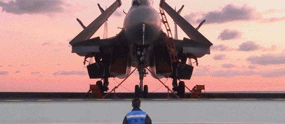 赋深蓝以自由!人民海军舰载航空兵部队成立9周年休闲区蓝鸢梦想 - Www.slyday.coM 赋深蓝以自由!人民海军舰载航空兵部队成立9周年休闲区蓝鸢梦想 - Www.slyday.coM