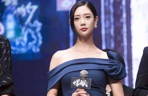 女主播称被知名主播“董先生”骗财骗色 还被索