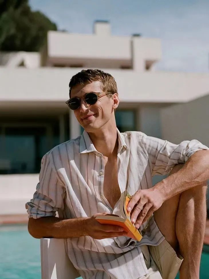 但愿这个夏天,能去海边过“向往的生活”休闲区蓝鸢梦想 - Www.slyday.coM 但愿这个夏天,能去海边过“向往的生活”休闲区蓝鸢梦想 - Www.slyday.coM