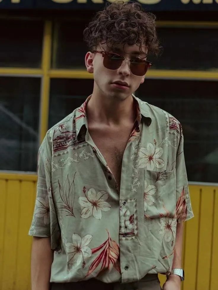 但愿这个夏天,能去海边过“向往的生活”休闲区蓝鸢梦想 - Www.slyday.coM 但愿这个夏天,能去海边过“向往的生活”休闲区蓝鸢梦想 - Www.slyday.coM