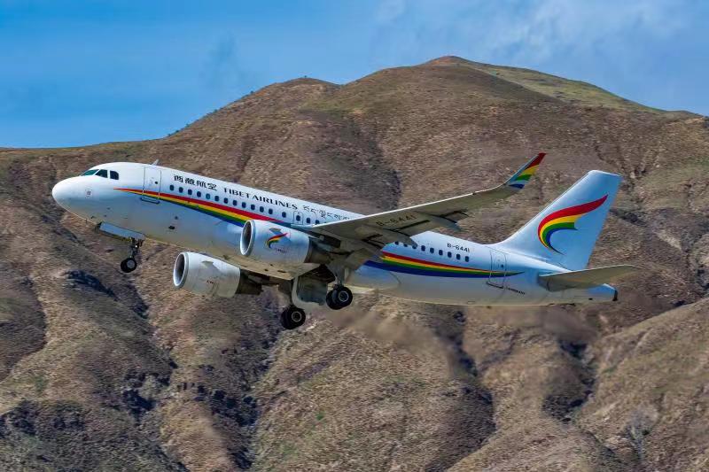 偏出跑道起火的西藏航空,是一家怎样特别的航空公司