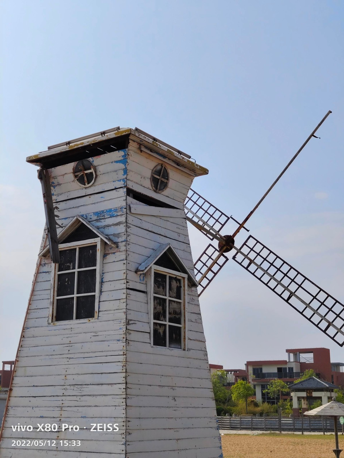 vivo X80 Pro 骁龙 8 版本体验:蔡司影像+双芯性能旗舰休闲区蓝鸢梦想 - Www.slyday.coM vivo X80 Pro 骁龙 8 版本体验:蔡司影像+双芯性能旗舰休闲区蓝鸢梦想 - Www.slyday.coM