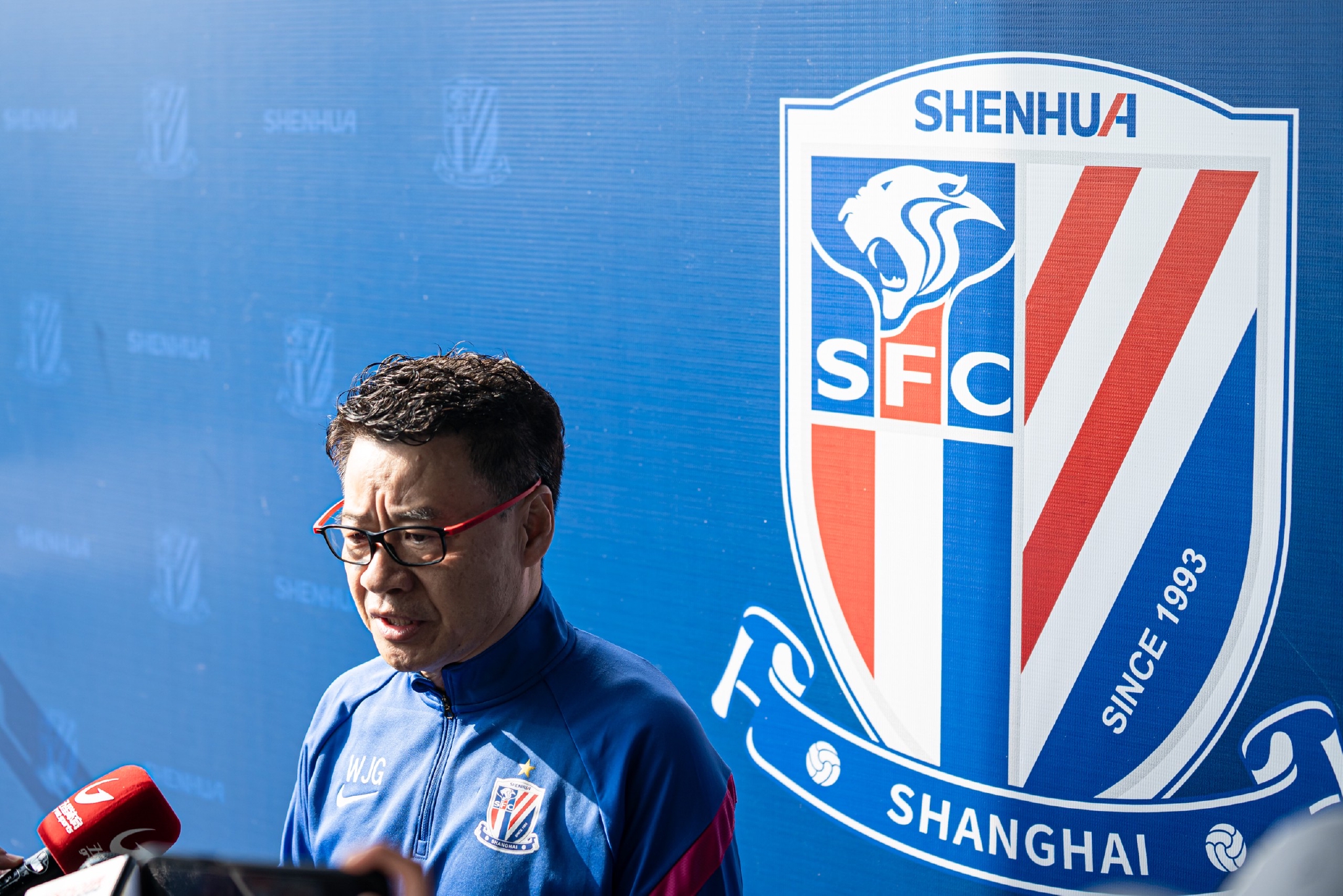 上海申花已在主帅吴金贵的带领下，赶赴大连赛区。