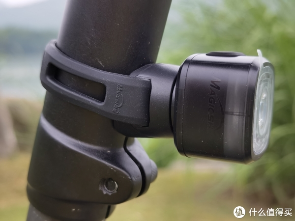 八天川藏极限挑战赛指定用灯——迈极炫RN3000高亮自行车灯测评休闲区蓝鸢梦想 - Www.slyday.coM 八天川藏极限挑战赛指定用灯——迈极炫RN3000高亮自行车灯测评休闲区蓝鸢梦想 - Www.slyday.coM
