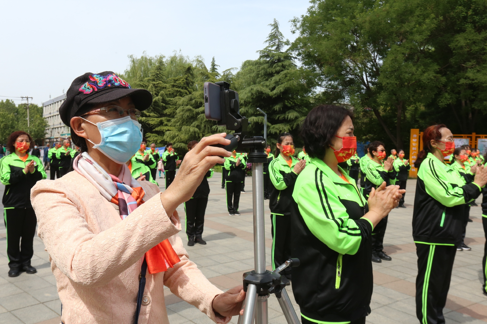 健步无终点健康我最棒全民健步走活动月启动