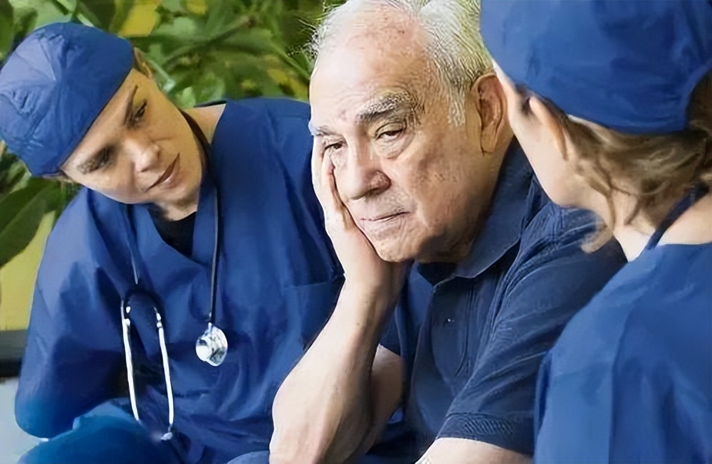 血型可以决定大脑衰老的速度?哪种血型不易患老年痴呆?该相信吗休闲区蓝鸢梦想 - Www.slyday.coM 血型可以决定大脑衰老的速度?哪种血型不易患老年痴呆?该相信吗休闲区蓝鸢梦想 - Www.slyday.coM