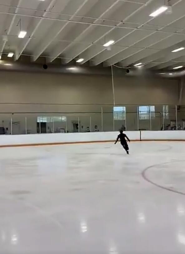 未来可期!17岁花滑天才少年马里宁挑战4A成功休闲区蓝鸢梦想 - Www.slyday.coM 未来可期!17岁花滑天才少年马里宁挑战4A成功休闲区蓝鸢梦想 - Www.slyday.coM