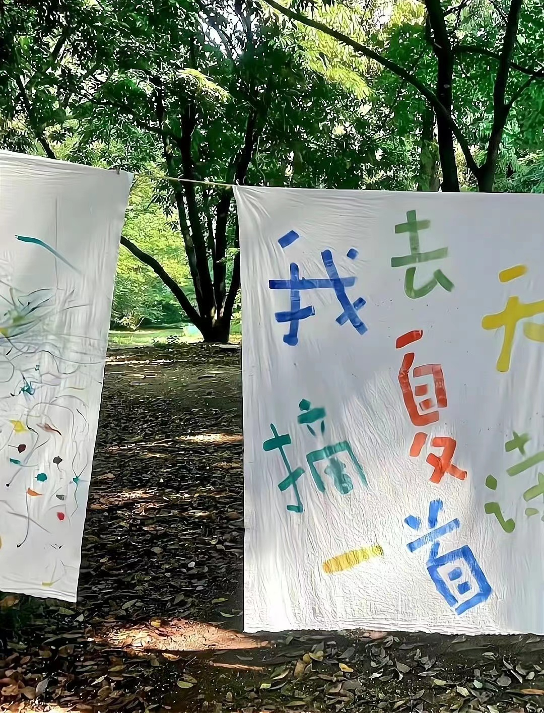 你好,5月15日没有人规定一朵花一定要长成向日葵或玫瑰。插图1 你好,5月15日没有人规定一朵花一定要长成向日葵或玫瑰。插图1