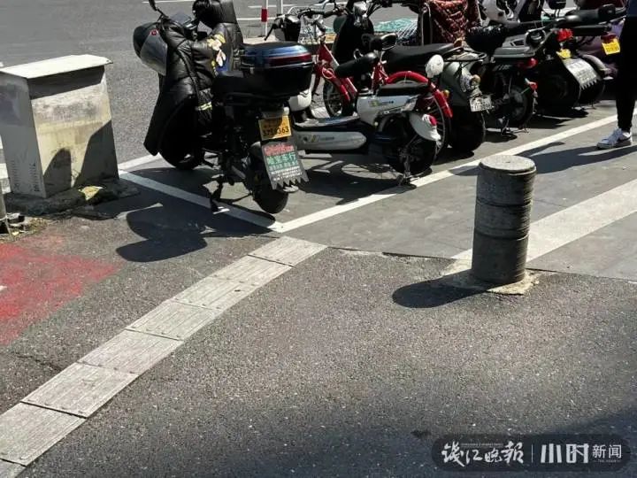 为啥消失了?杭州文三路这幕让路人疑惑:对这些朋友太不方便休闲区蓝鸢梦想 - Www.slyday.coM 为啥消失了?杭州文三路这幕让路人疑惑:对这些朋友太不方便休闲区蓝鸢梦想 - Www.slyday.coM