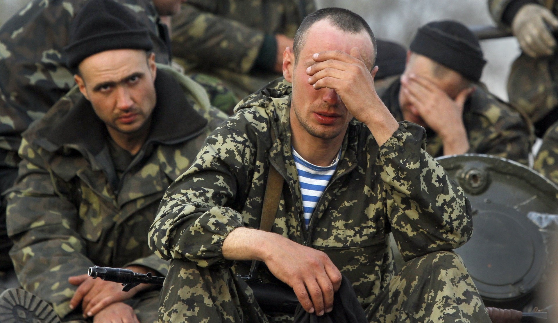 俄军首次承认损失惨重，阵亡士兵接近500人，打死乌军约3000人_俄国防部首次披露伤亡数据_乌克兰哈尔科夫炮击事件已致21死_冲突