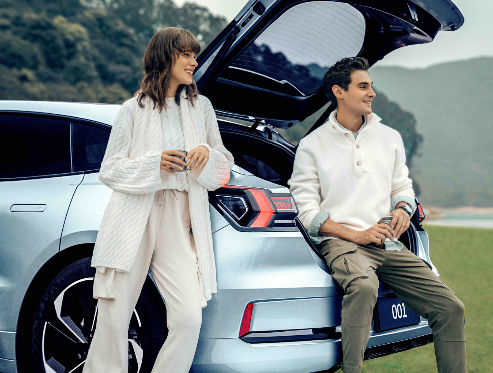 想硬刚特斯拉?这三款国产电动车真有这个能耐!