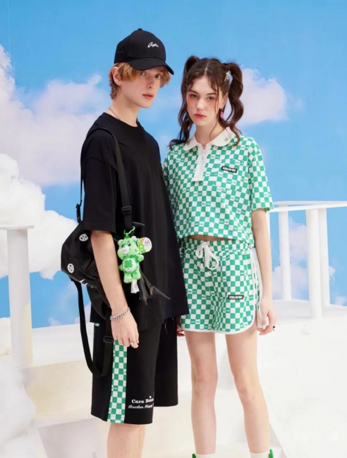 万?引力 ! 这个夏季拒绝雷同,我只想穿出CP感~休闲区蓝鸢梦想 - Www.slyday.coM 万?引力 ! 这个夏季拒绝雷同,我只想穿出CP感~休闲区蓝鸢梦想 - Www.slyday.coM