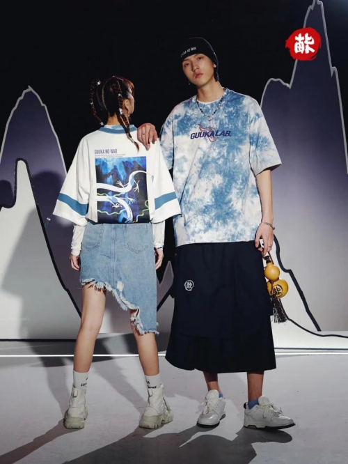 万?引力 ! 这个夏季拒绝雷同,我只想穿出CP感~休闲区蓝鸢梦想 - Www.slyday.coM 万?引力 ! 这个夏季拒绝雷同,我只想穿出CP感~休闲区蓝鸢梦想 - Www.slyday.coM