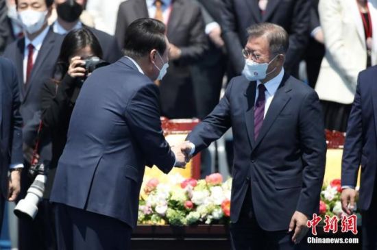 拜登忘记韩国现总统的名字:错把尹锡悦叫成文在寅休闲区蓝鸢梦想 - Www.slyday.coM 拜登忘记韩国现总统的名字:错把尹锡悦叫成文在寅休闲区蓝鸢梦想 - Www.slyday.coM