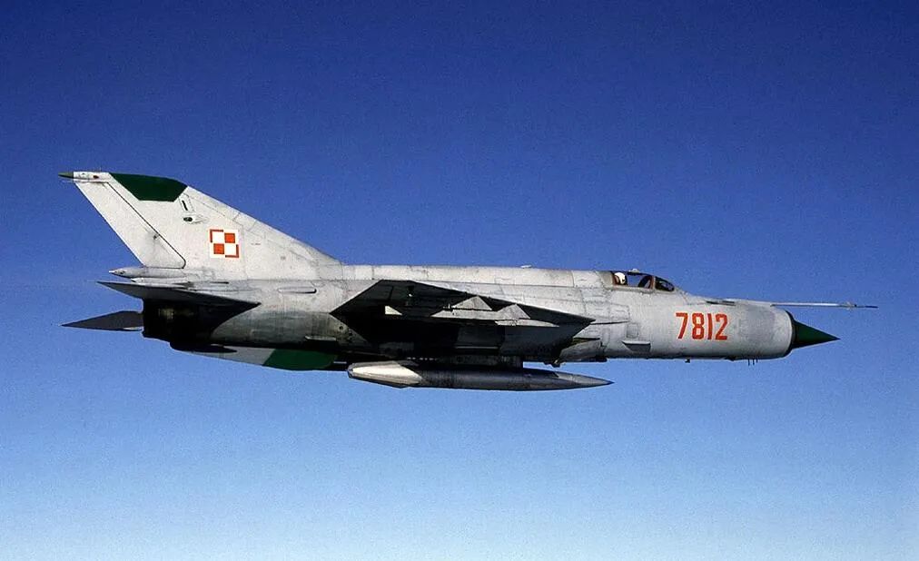 实力第一的美国空军，为何在越南战争中，却损失2100多架飞机