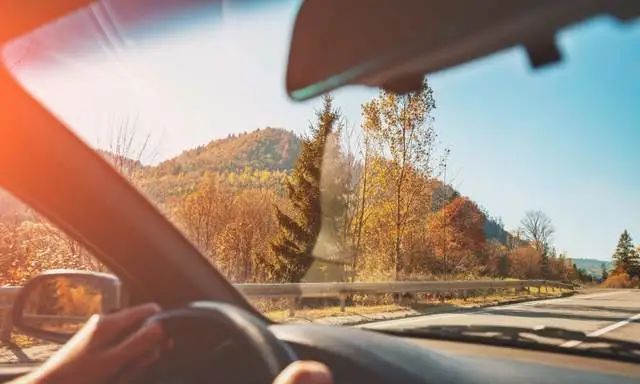 开车很简单!超实用倒车+行车技巧送上,新手也能从容上路休闲区蓝鸢梦想 - Www.slyday.coM 开车很简单!超实用倒车+行车技巧送上,新手也能从容上路休闲区蓝鸢梦想 - Www.slyday.coM