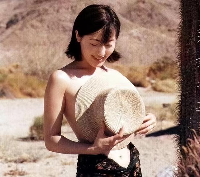 最美潘金莲杨思敏靠胸走红患上乳腺癌后如今怎么样了
