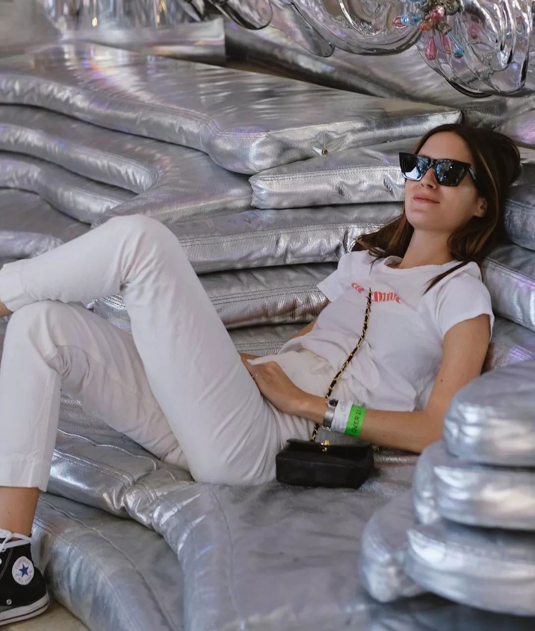 告别“吸热神器”小黑裤,夏天宠幸这一条!休闲区蓝鸢梦想 - Www.slyday.coM 告别“吸热神器”小黑裤,夏天宠幸这一条!休闲区蓝鸢梦想 - Www.slyday.coM