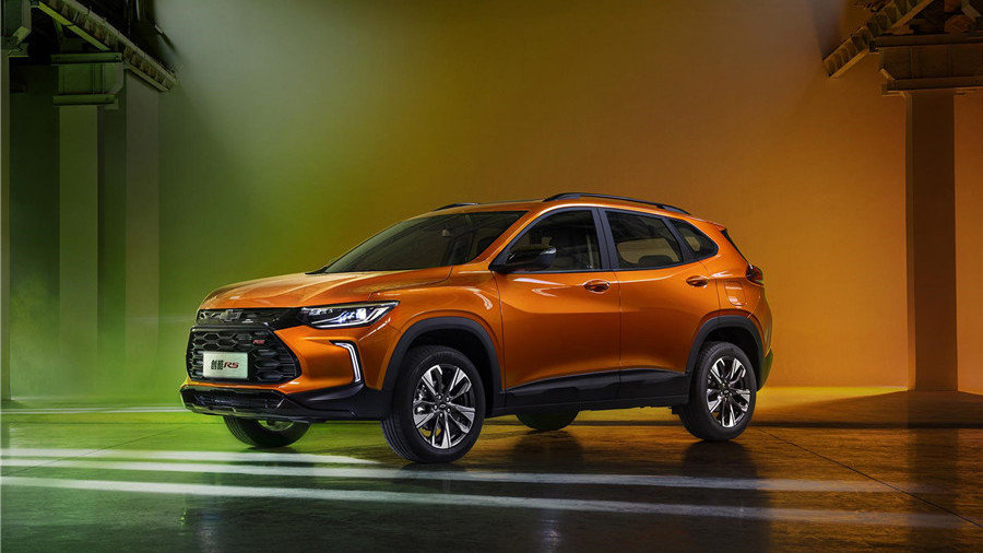 预算15万左右，年轻人的第一台SUV，雪佛兰创酷RS和本田XR-V选谁