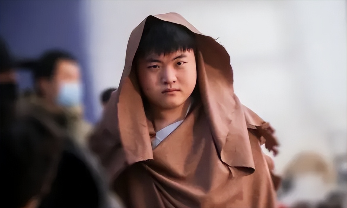 Gala就是RNG最粗的大腿?路人王dopa评价:他可能比Uzi还要强休闲区蓝鸢梦想 - Www.slyday.coM Gala就是RNG最粗的大腿?路人王dopa评价:他可能比Uzi还要强休闲区蓝鸢梦想 - Www.slyday.coM