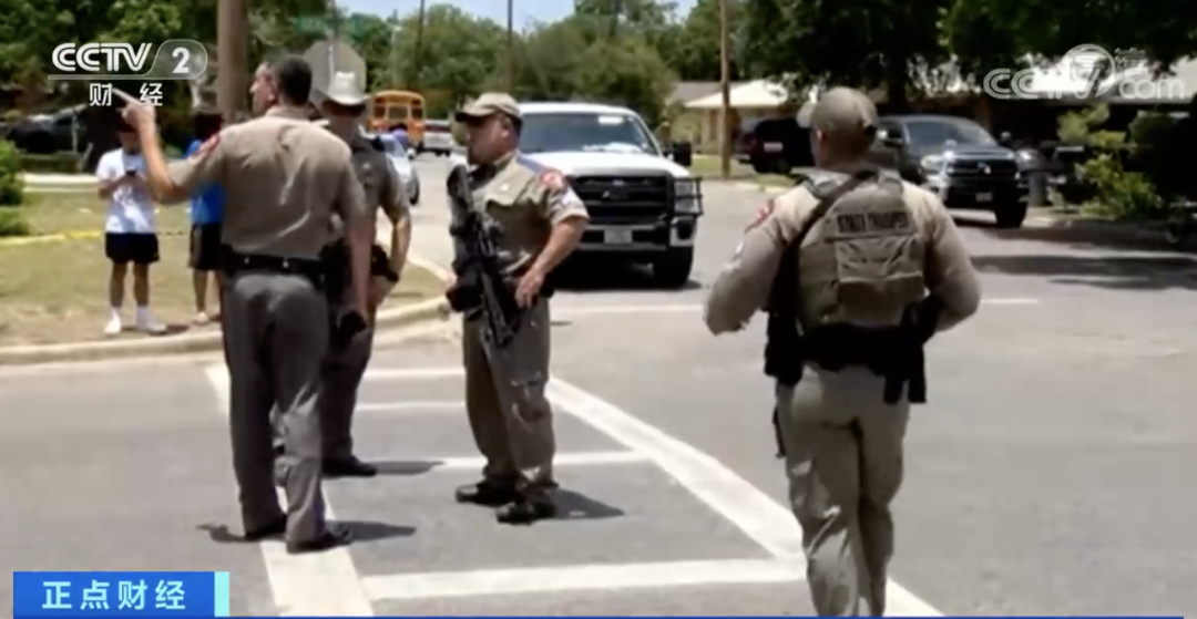 白宫降半旗!美国一小学枪击案,已致19名儿童死亡,嫌犯曾因衣着家境被嘲笑休闲区蓝鸢梦想 - Www.slyday.coM 白宫降半旗!美国一小学枪击案,已致19名儿童死亡,嫌犯曾因衣着家境被嘲笑休闲区蓝鸢梦想 - Www.slyday.coM