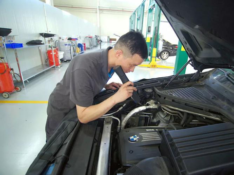 今年1~4月，有1400家4S店关停！4S店会被淘汰吗？