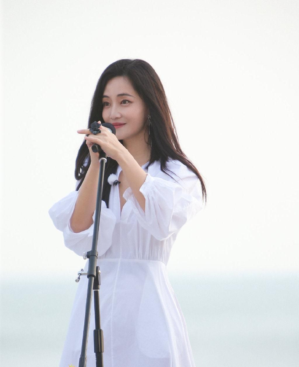 看《春日迟迟再出发》大结局:没有复婚的郭柯宇,很好,很美郭柯宇复婚春日迟迟再出发