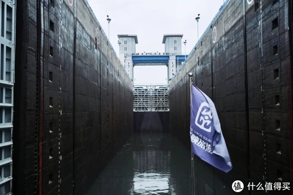 这个一生必看的超级风景,绝对称得上震撼人心!休闲区蓝鸢梦想 - Www.slyday.coM 这个一生必看的超级风景,绝对称得上震撼人心!休闲区蓝鸢梦想 - Www.slyday.coM