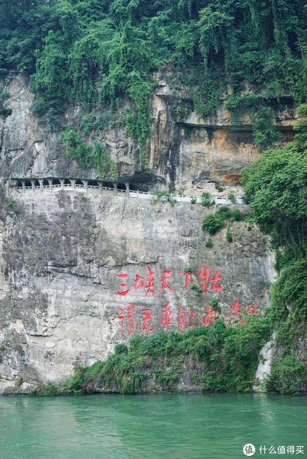 这个一生必看的超级风景,绝对称得上震撼人心!休闲区蓝鸢梦想 - Www.slyday.coM 这个一生必看的超级风景,绝对称得上震撼人心!休闲区蓝鸢梦想 - Www.slyday.coM