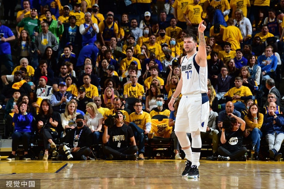 独行侠主场迎战西部强敌新援表现亮眼成关键奇兵