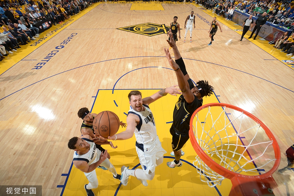 勇士重返总决赛,库里西决MVP!等了3年,“水花”回来了休闲区蓝鸢梦想 - Www.slyday.coM 勇士重返总决赛,库里西决MVP!等了3年,“水花”回来了休闲区蓝鸢梦想 - Www.slyday.coM