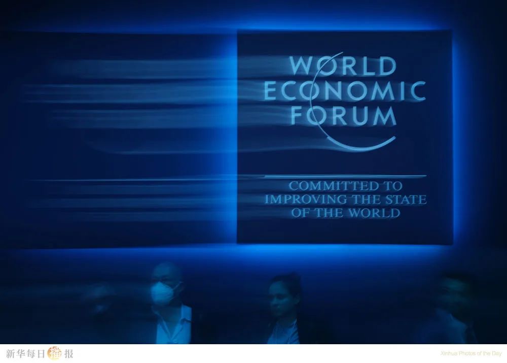 中国旅马大熊猫“靓靓”的第三只宝宝有名字了丨一周看天下休闲区蓝鸢梦想 - Www.slyday.coM 中国旅马大熊猫“靓靓”的第三只宝宝有名字了丨一周看天下休闲区蓝鸢梦想 - Www.slyday.coM