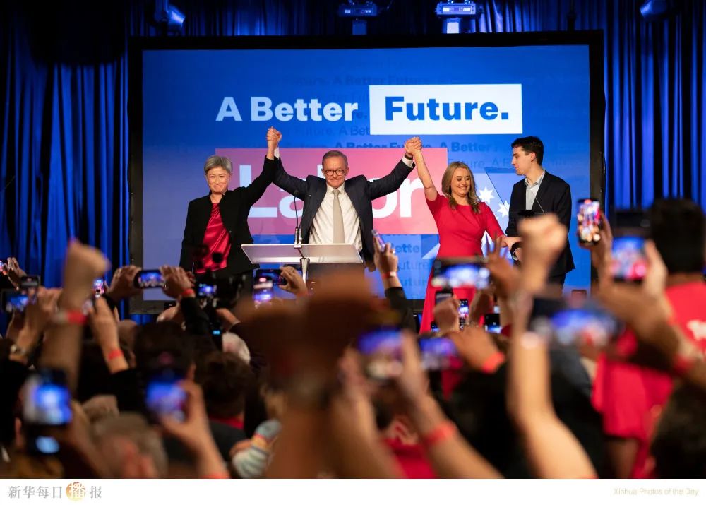 中国旅马大熊猫“靓靓”的第三只宝宝有名字了丨一周看天下休闲区蓝鸢梦想 - Www.slyday.coM 中国旅马大熊猫“靓靓”的第三只宝宝有名字了丨一周看天下休闲区蓝鸢梦想 - Www.slyday.coM