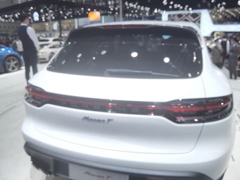 保时捷Macan T亮相粤港澳车展，搭载2.0T+PASM悬挂系统