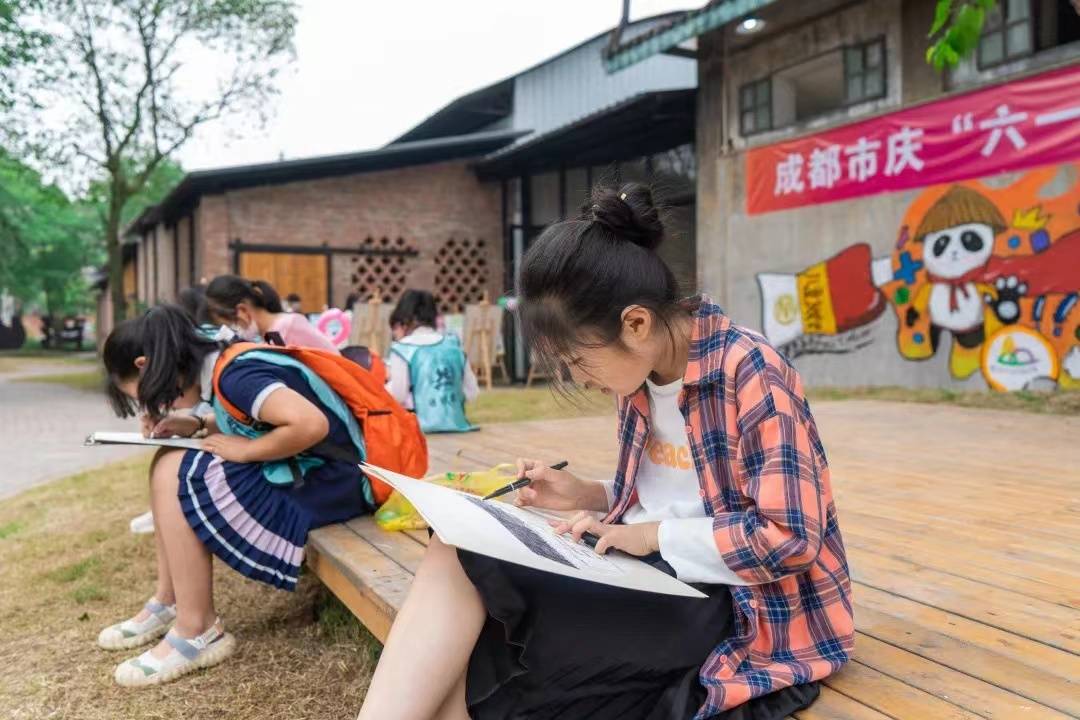 以艺术的名义集聚 彭州人才“瓷场”引力十足休闲区蓝鸢梦想 - Www.slyday.coM 以艺术的名义集聚 彭州人才“瓷场”引力十足休闲区蓝鸢梦想 - Www.slyday.coM