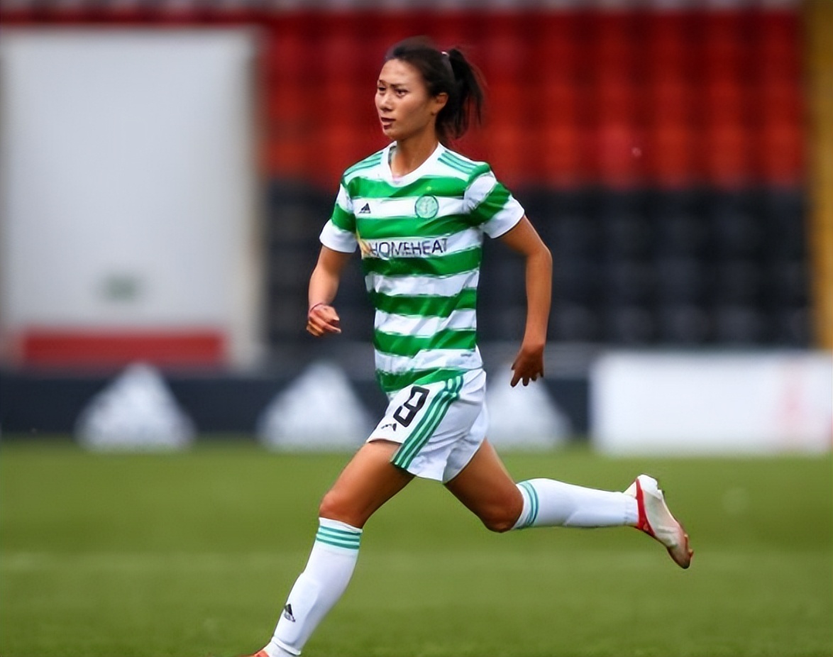 不甘沉沦！留洋夺两冠的沈梦雨，国青时迟到涂口红被<a href=