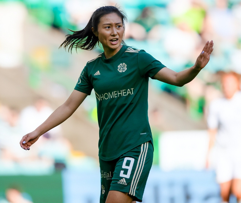 不甘沉沦！留洋夺两冠的沈梦雨，国青时迟到涂口红被<a href=