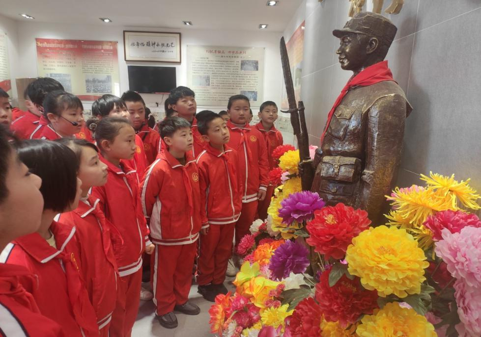 【烟台日报】打造各具特色的服务项目 龙口市乡村“复兴少年宫”活动蓬勃开展休闲区蓝鸢梦想 - Www.slyday.coM 【烟台日报】打造各具特色的服务项目 龙口市乡村“复兴少年宫”活动蓬勃开展休闲区蓝鸢梦想 - Www.slyday.coM