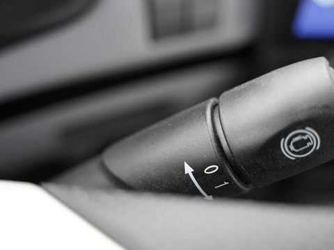 龙擎六缸340马力，实拍天锦KR plus载货车，卧铺最宽1米2