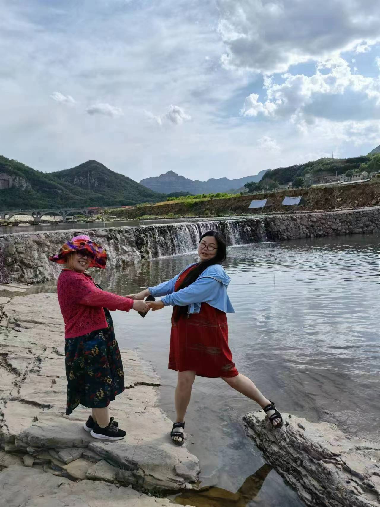 “美丽乡村行”乡村振兴战略采风纪实