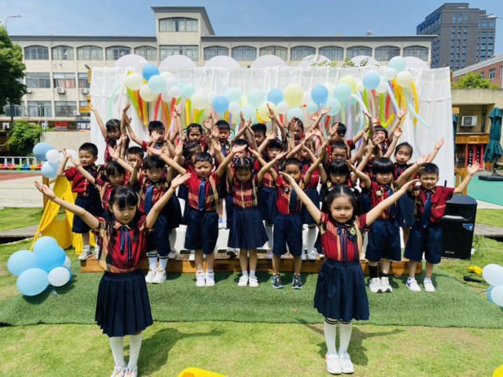 唱歌、跳舞、讲故事、演奏……河庄幼儿园的娃们秀才艺庆六一休闲区蓝鸢梦想 - Www.slyday.coM 唱歌、跳舞、讲故事、演奏……河庄幼儿园的娃们秀才艺庆六一休闲区蓝鸢梦想 - Www.slyday.coM