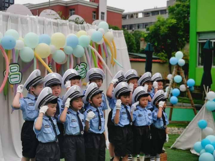 唱歌、跳舞、讲故事、演奏……河庄幼儿园的娃们秀才艺庆六一休闲区蓝鸢梦想 - Www.slyday.coM 唱歌、跳舞、讲故事、演奏……河庄幼儿园的娃们秀才艺庆六一休闲区蓝鸢梦想 - Www.slyday.coM