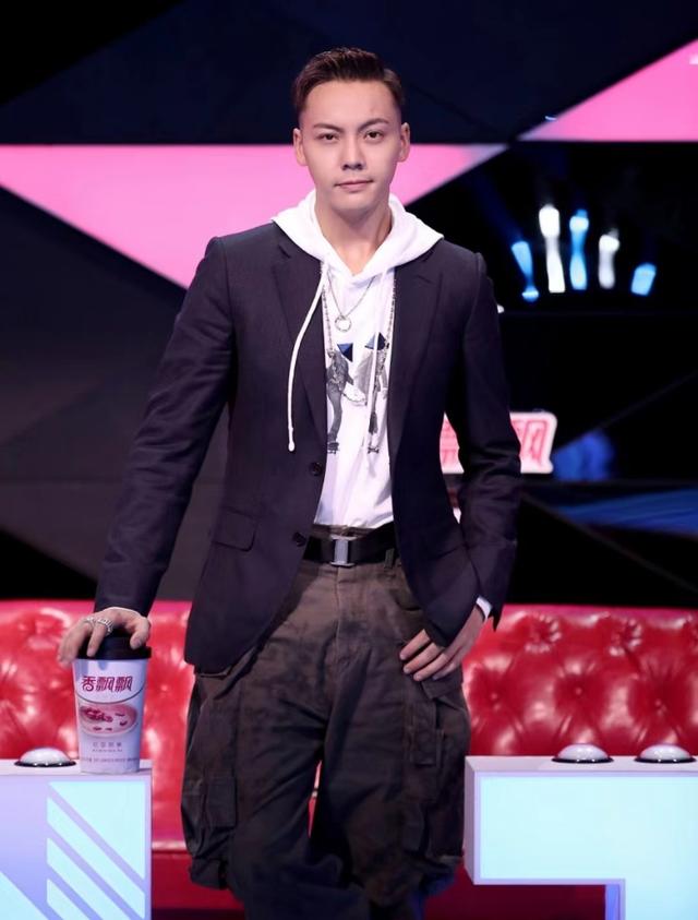 期待!林峯吴卓羲黄宗泽被曝获邀重组,三人将齐上内地人气综艺休闲区蓝鸢梦想 - Www.slyday.coM 期待!林峯吴卓羲黄宗泽被曝获邀重组,三人将齐上内地人气综艺休闲区蓝鸢梦想 - Www.slyday.coM