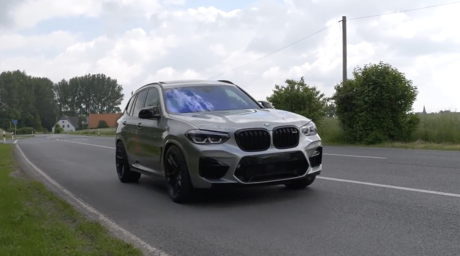 视频：全方位体验改装宝马X3 M Competition，该车最大功率750马力……